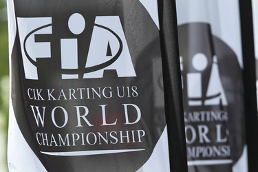 Be part of the U18 world karting championship with Mach1